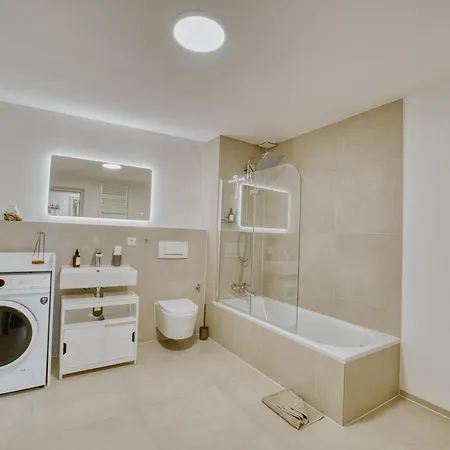 Kelnhof Patio - Riverside Ac Kussaberg