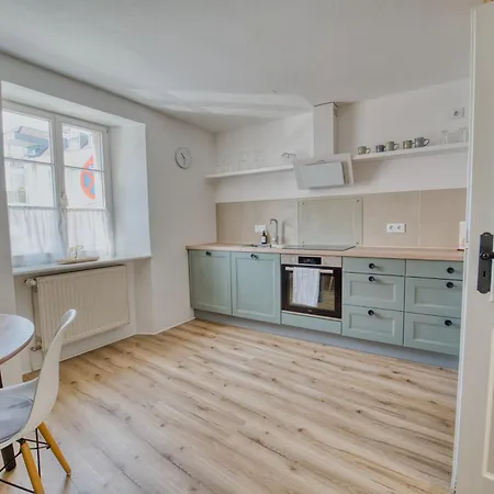 Kelnhof Patio - Riverside Ac * Kussaberg