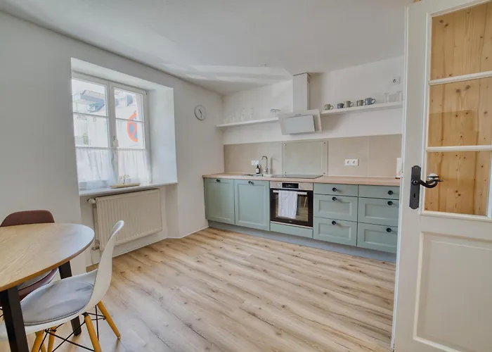 Kelnhof Patio - Riverside Ac * Kussaberg